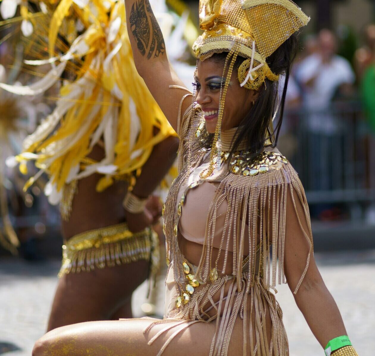 Londen NHC vrouw op 1 been goud